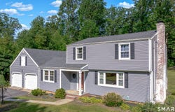 106 McDermott Circle, Hamden, CT 06514