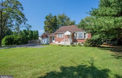 344 BEAR CHRISTIANA Road, BEAR, DE 19701