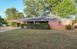 1400 BERRY LN, Longview, TX 75602