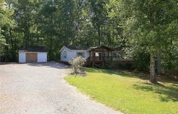7705 Thomas Road, Stokesdale, NC 27357