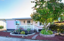 658 S 57TH St, Springfield, OR 97478