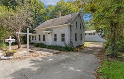 2 Plainfield Pike, Foster, RI 02825