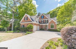 395 Amberbrook Circle, Grayson, GA 30017