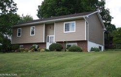 7709 Windsong Rd, Powell, TN 37849