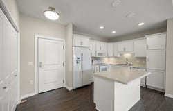 1427 34th Avenue SW, Altoona, IA 50009
