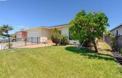 36122 Magellan Dr, Fremont, CA 94536