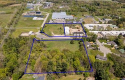792 Godfrey Street SE, Lowell, MI 49331