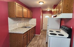8665 Sterling, Center Line, MI 48015