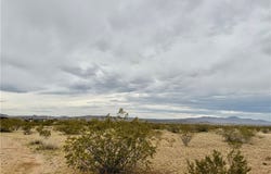 10757 N Sacramento Lane, Dolan Springs, AZ 86441