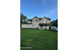 5 Willow Avenue, Matawan, NJ 07747