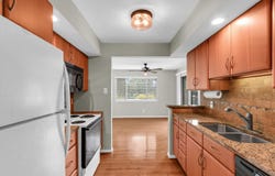2138 Harbortown Circle, Champaign, IL 61821