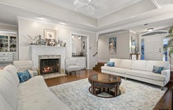 912 Fleming, Mt Pleasant, TX 75455