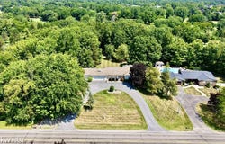 7432 River Road, Flushing, MI 48433
