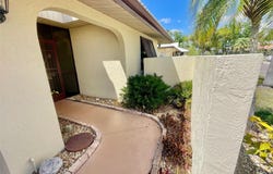 137 DRIFTING SANDS Drive, VENICE, FL 34293