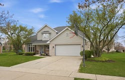 572 Bishops Gate, New Lenox, IL 60451