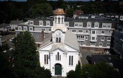 326 Main St, Wakefield, MA 01880