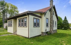826 Riverside, Augusta, ME 04330