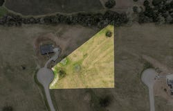 108 Turney Trace, Round Top, TX 78954