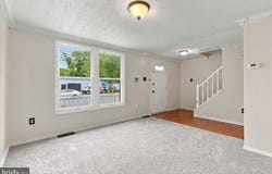1 E HART Street, WINCHESTER, VA 22601