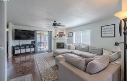 414 N 3RD Pl, Kalama, WA 98625
