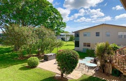 116 Canterbury E, West Palm Beach, FL 33417