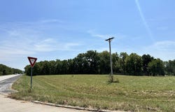 91 Farm Road, Willard, MO 65781