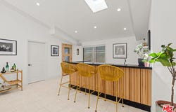 14236 Margate St, Sherman Oaks, CA 91401