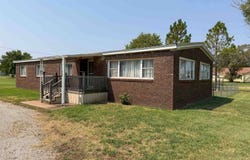 1375 Texas Ave., Nash, OK 73761
