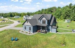 467 Blane Circle, Pembroke, NH 03275