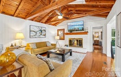 52 Lake Jordan Drive, Flat Rock, NC 28731