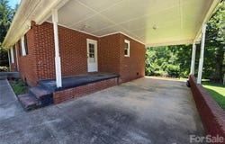2831 Beechwood Circle, Gastonia, NC 28054