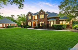 3000 Hampton Cove Way SE, Owens Cross Roads, AL 35763