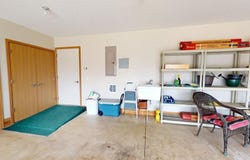 13 June Drive, Willard, OH 44890