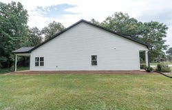 212 Live Oak Lane, Comer, GA 30629