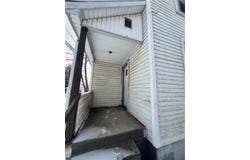 713 Monroe Street, New Castle, PA 16101