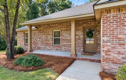 51 Southfork Dr, Petal, MS 39465