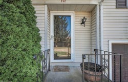 5236 CREEKSIDE BOULEVARD F22, BRUNSWICK, OH 44212