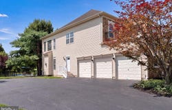 711 SLOOP CT, NEWARK, DE 19702