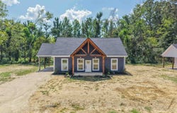 85 TEMPLE Cv, Savannah, TN 38372