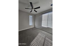 901 S SMITH Road, Tempe, AZ 85281