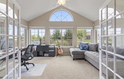 N50W25074 William Dr, Pewaukee, WI 53072
