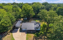 10455 Comanche, Wills Point, TX 75169