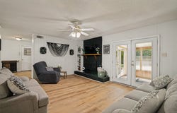 1107 Royal Drive, Kaufman, TX 75142