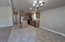 4240 Hoopa Path, Redding, CA 96003