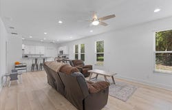 1108 SW 6th Ave, Trenton, FL 32693