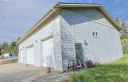 565 LINDY Ln, CoosBay, OR 97420