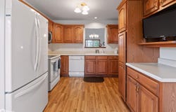 2226 Edgebrook Drive, Marshalltown, IA 50158