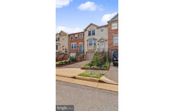 21744 LEATHERLEAF Circle, STERLING, VA 20164