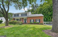 5 PENLAW Road, LAWRENCE TOWNSHIP, NJ 08648