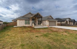9611 W 11th St, Odessa, TX 79763
